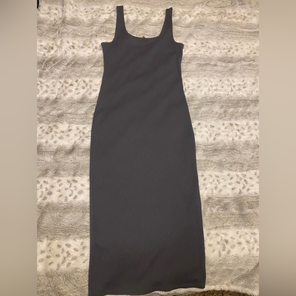 Forever 21 grey midi dress
